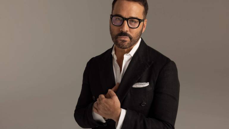 Jeremy Piven’s Hair Transplant: What You Need To Know